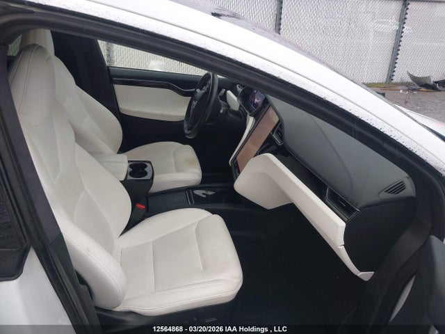 2020 Tesla Model X მანქანა იყიდება აუქციონზე, vin: 5YJXCDE23LF249471, აუქციონის ნომერი: 12564868