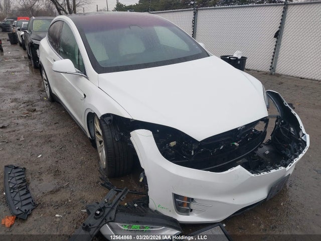 2020 Tesla Model X მანქანა იყიდება აუქციონზე, vin: 5YJXCDE23LF249471, აუქციონის ნომერი: 12564868