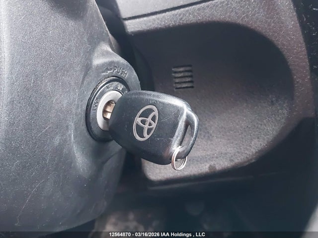 12564870 :رقم المزاد ، 2T1BURHE2KC247143 vin ، 2019 Toyota Corolla مزاد بيع