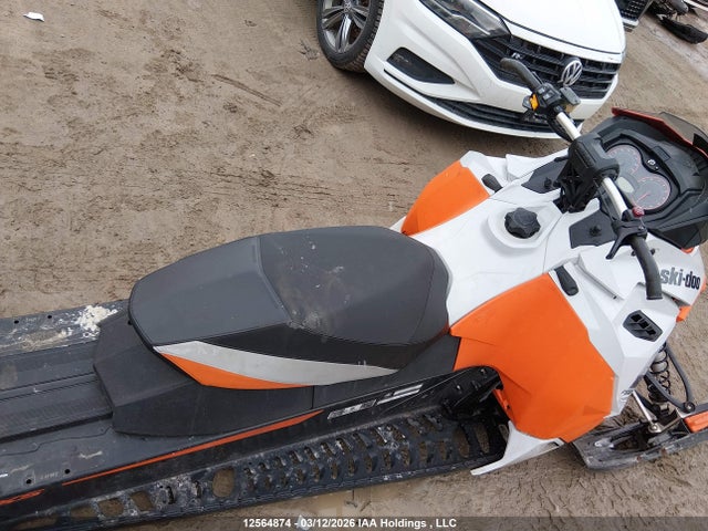 2BPSUFFB3FV000296 Skidoo Skidoo