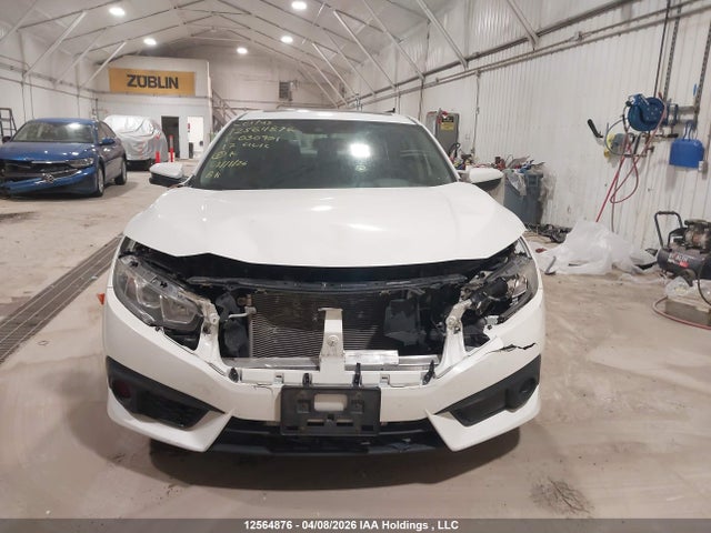 Продажа на аукционе авто 2017 Honda Civic Ex, vin: 2HGFC2F86HH030901, номер лота: 12564876