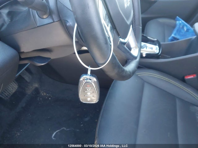 KL77LKE21SC300950 Chevrolet Trax Activ Fwd