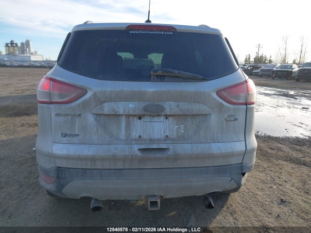 1FMCU9G93FUB85376 Ford ESCAPE SE