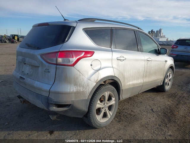 1FMCU9G93FUB85376 Ford ESCAPE SE