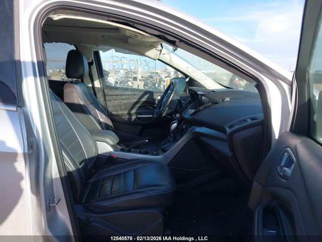 1FMCU9G93FUB85376 Ford ESCAPE SE