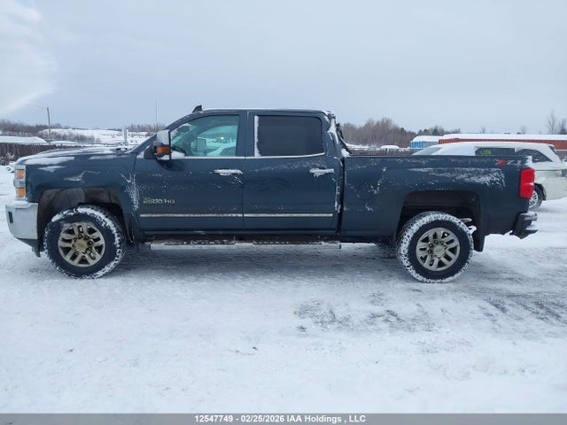 1GC1KTEY5KF104806 Chevrolet Silverado 2500hd Ltz