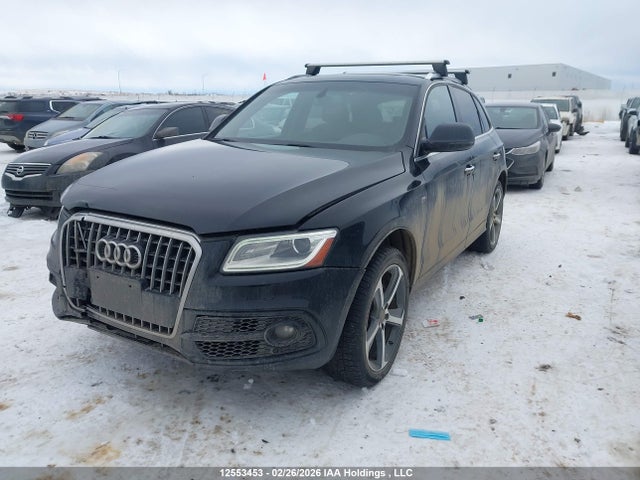Audi Q5 2.0t Technik 2016 WA1W2AFP3GA018022 Image 2
