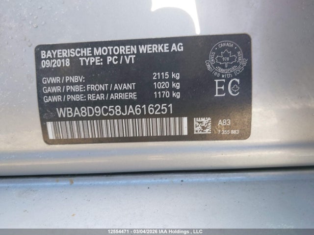 BMW 330i Xdrive 2018 WBA8D9C58JA616251 Image 9