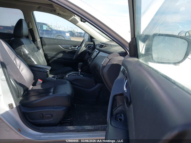 5N1AT2MV8FC777462 Nissan Rogue S/sl/sv