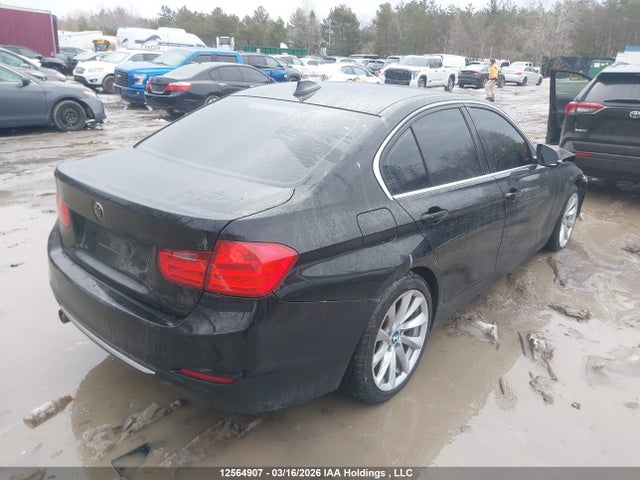 WBA3C3G54ENS72582 BMW 320i Xdrive