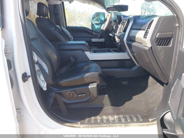 Продажа на аукционе авто 2018 Ford F250 Super Duty, vin: 1FT7W2B68JEC15382, номер лота: 12564909