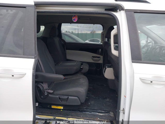 Aukcja sprzedaży 2022 Kia Carnival Lx/lx+, vin: KNDNB5H30N6079024, numer aukcji: 12564937