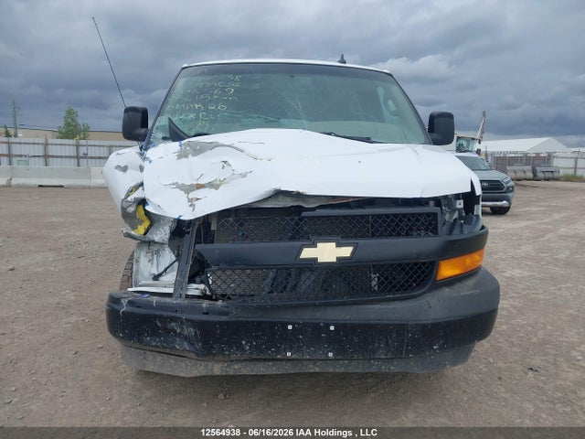 2021 Chevrolet Express G2500 მანქანა იყიდება აუქციონზე, vin: 1GCWGAFP1M1176569, აუქციონის ნომერი: 12564938