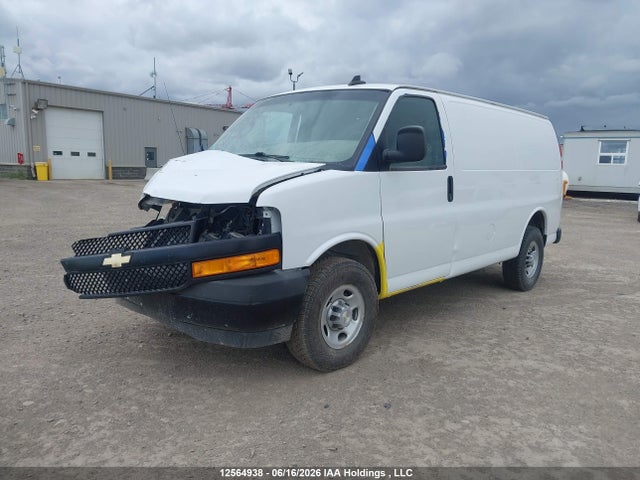 2021 Chevrolet Express G2500 მანქანა იყიდება აუქციონზე, vin: 1GCWGAFP1M1176569, აუქციონის ნომერი: 12564938