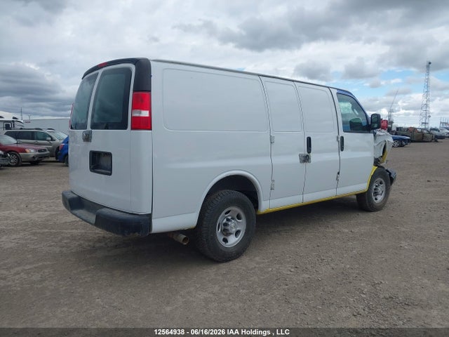 2021 Chevrolet Express G2500 მანქანა იყიდება აუქციონზე, vin: 1GCWGAFP1M1176569, აუქციონის ნომერი: 12564938