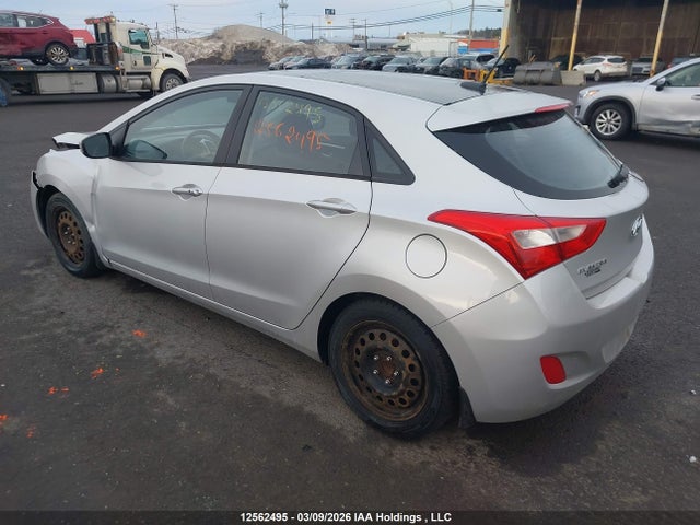 Продаж на аукціоні авто 2016 Hyundai Elantra Gt Gls, vin: KMHD35LH1GU320157, номер лоту: 12562495