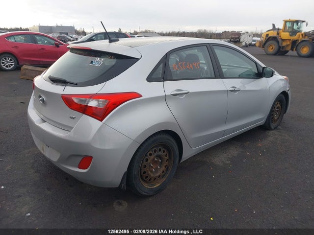 Продаж на аукціоні авто 2016 Hyundai Elantra Gt Gls, vin: KMHD35LH1GU320157, номер лоту: 12562495