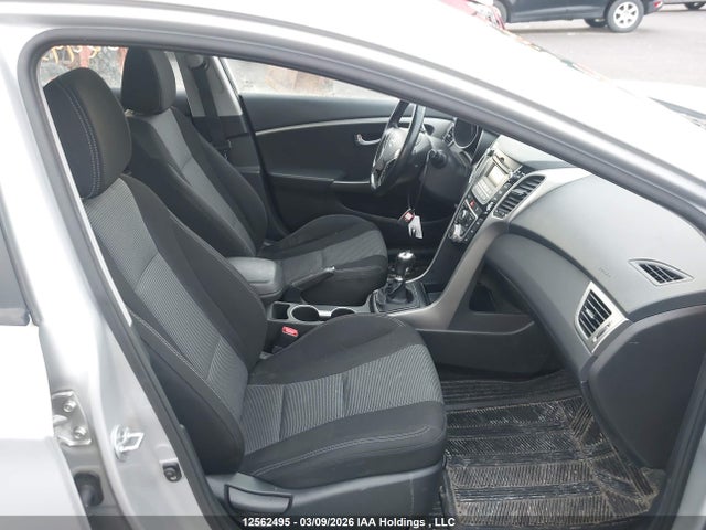 Продаж на аукціоні авто 2016 Hyundai Elantra Gt Gls, vin: KMHD35LH1GU320157, номер лоту: 12562495