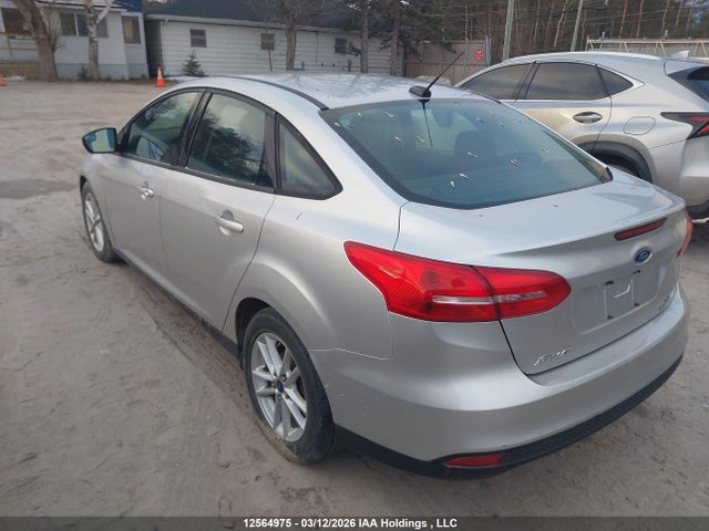 Продажа на аукционе авто 2015 Ford Focus Se, vin: 1FADP3F22FL272411, номер лота: 12564975