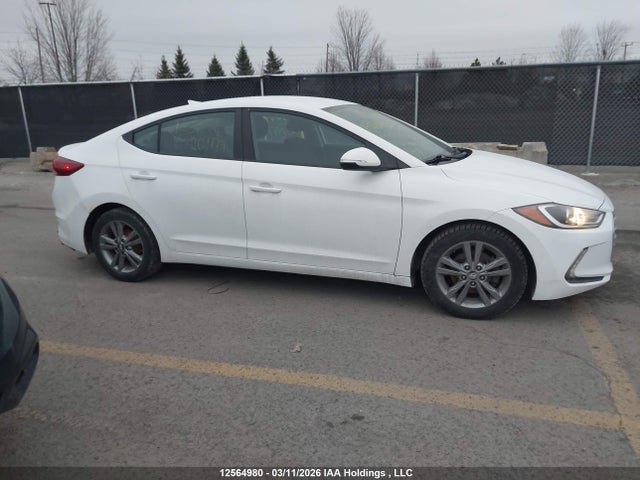 KMHD84LF1HU209779 Hyundai ELANTRA GL