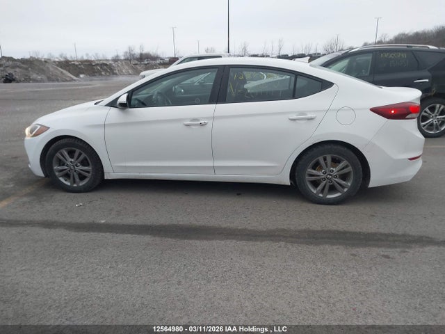 KMHD84LF1HU209779 Hyundai ELANTRA GL