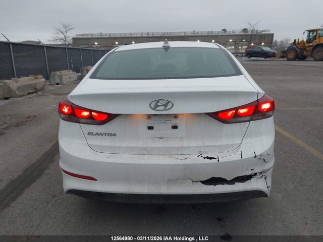 KMHD84LF1HU209779 Hyundai ELANTRA GL