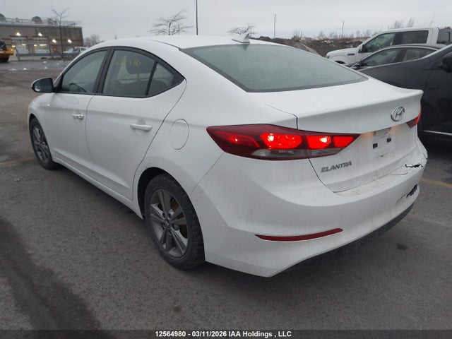 KMHD84LF1HU209779 Hyundai ELANTRA GL
