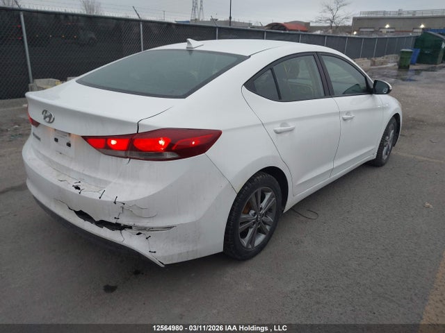 KMHD84LF1HU209779 Hyundai ELANTRA GL