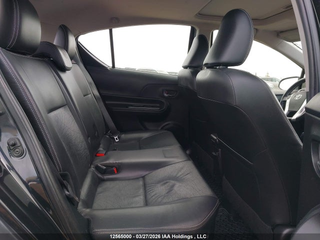 JTDKDTB31G1127625 Toyota PRIUS C