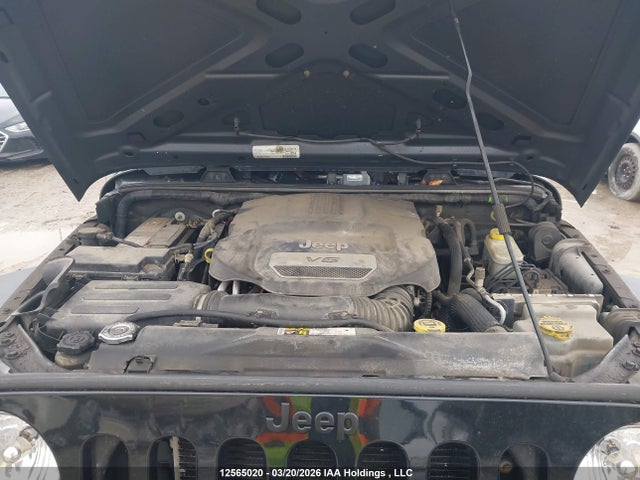 1C4BJWDGXGL268756 Jeep Wrangler Unlimited Sport