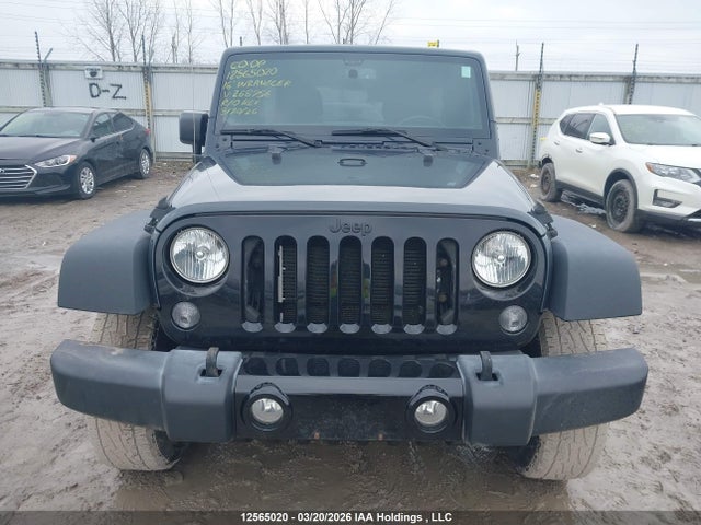 1C4BJWDGXGL268756 Jeep Wrangler Unlimited Sport