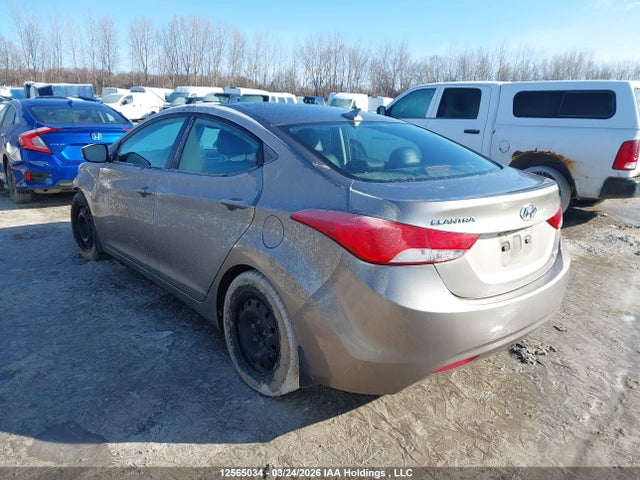 Продажа на аукционе авто 2013 Hyundai Elantra Gls/limited, vin: 5NPDH4AE6DH358286, номер лота: 12565034