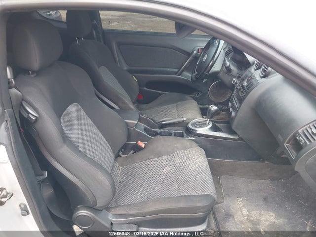 Продажа на аукционе авто 2004 Hyundai Tiburon Se, vin: KMHHN65D04U138859, номер лота: 12565048