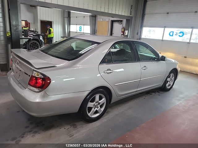 Продажа на аукционе авто 2005 Toyota Camry Le/xle/se, vin: 4T1BE32K55U097184, номер лота: 12565057