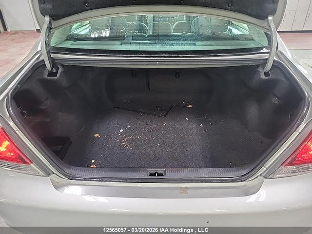 Продажа на аукционе авто 2005 Toyota Camry Le/xle/se, vin: 4T1BE32K55U097184, номер лота: 12565057