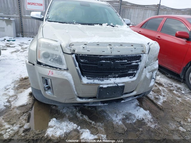 12565058 :رقم المزاد ، 2GKALREK1F6373675 vin ، 2015 Gmc Terrain Sle-2 مزاد بيع