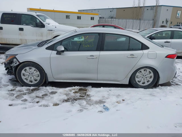 12565085 :رقم المزاد ، 5YFBPRBE2LP028670 vin ، 2020 Toyota Corolla Le مزاد بيع