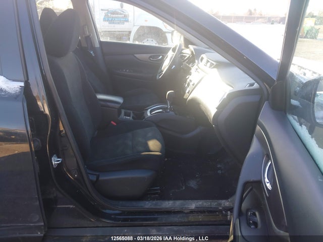 5N1AT2MTXGC731115 Nissan ROGUE S/SV