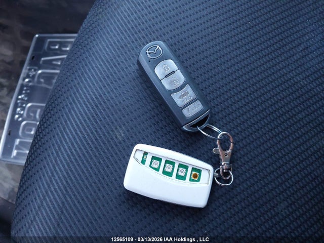 JM1BN1U71H1112237 Mazda 3 SPORT