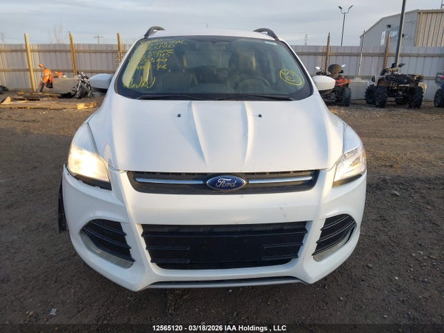 1FMCU9GX3EUC62745 Ford ESCAPE SE