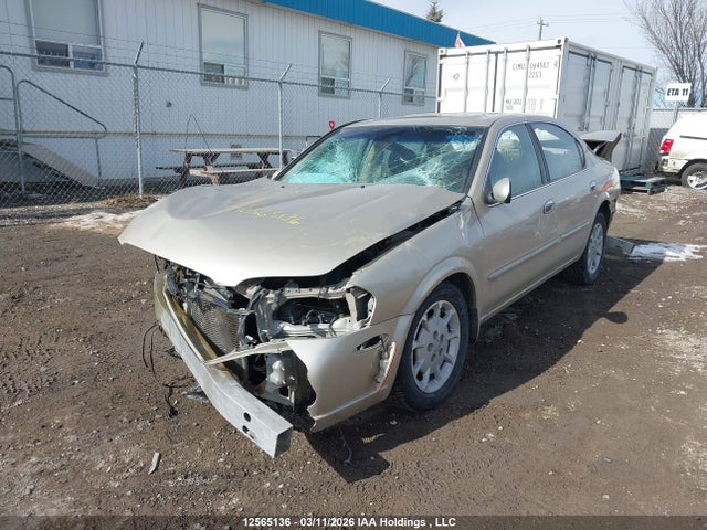12565136 :رقم المزاد ، JN1CA31A5YT223277 vin ، 2000 Nissan Maxima Gle/gxe/se مزاد بيع