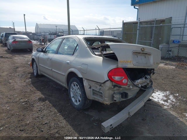 12565136 :رقم المزاد ، JN1CA31A5YT223277 vin ، 2000 Nissan Maxima Gle/gxe/se مزاد بيع