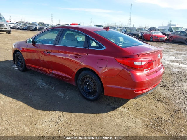 2015 Hyundai Sonata Se მანქანა იყიდება აუქციონზე, vin: 5NPE24AF2FH145689, აუქციონის ნომერი: 12565162