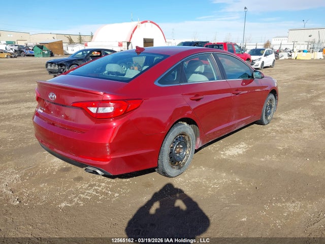 2015 Hyundai Sonata Se მანქანა იყიდება აუქციონზე, vin: 5NPE24AF2FH145689, აუქციონის ნომერი: 12565162