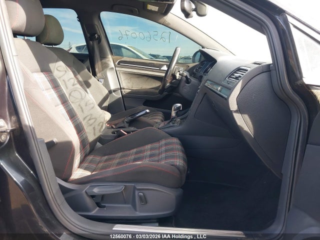 3VW4T7AU8FM003105 Volkswagen Golf GTI