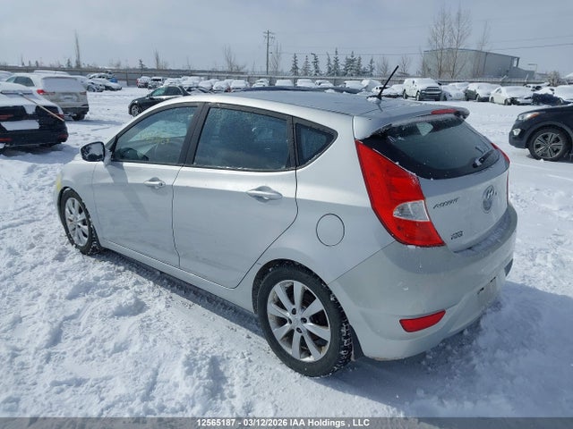 KMHCU5AE4EU173640 Hyundai Accent Gls/se