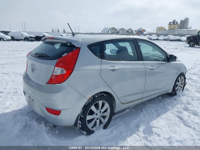 KMHCU5AE4EU173640 Hyundai Accent Gls/se