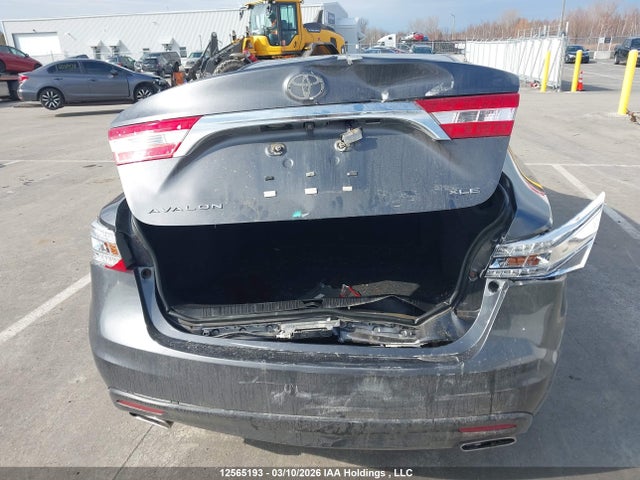 12565193 :رقم المزاد ، 4T1BK1EB4DU007983 vin ، 2013 Toyota Avalon Xle مزاد بيع