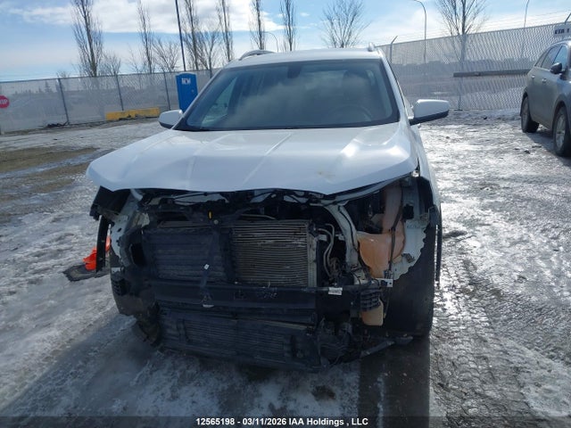 3GKALVEX2JL143376 GMC Terrain Slt