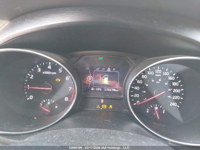 KNDMB5C17G6195731 KIA SEDONA LX